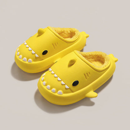 Shark Slippers [Sandalias de Tiburón]